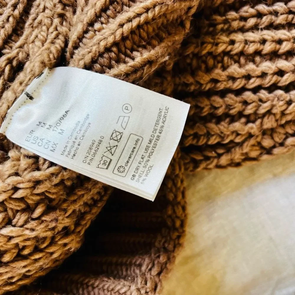 H&M chunky beige mock neck cropped pullover ribbed sweater M fall - Picture 9 of 10